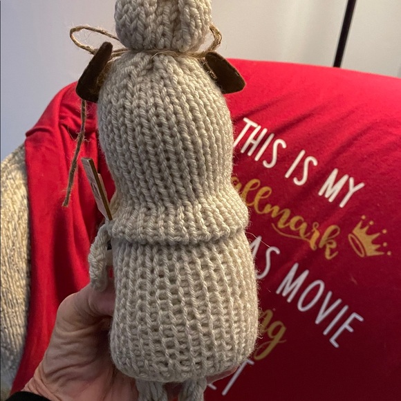 DONATING TO LOCAL CHARITY - Picture 5 of 7